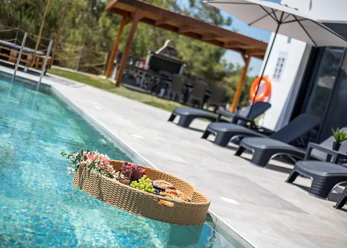 Indira 빌라 Kalithies