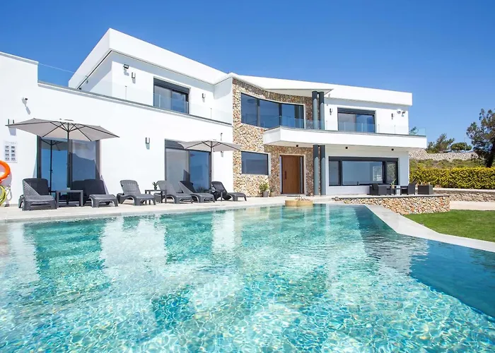 Villa Indira Kalithies